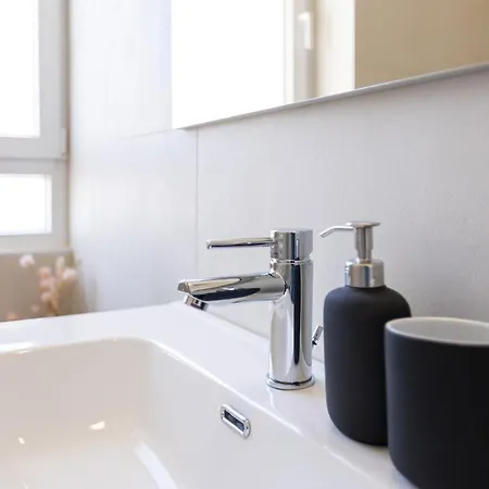 Luxury Navigli Apartment Milan