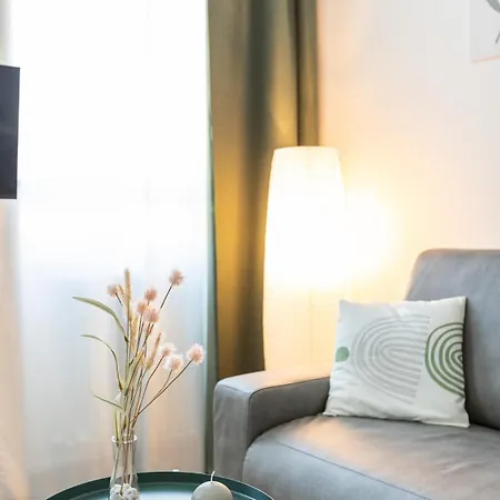 Luxury Navigli Apartment Milan